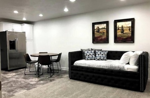 Midwest City Apartment | Emily's Place