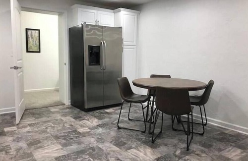 Midwest City Apartment | Emily's Place