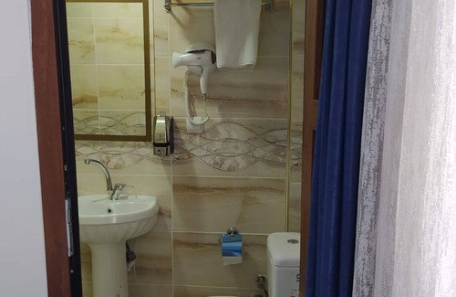 Haliliye Hotel | Emir Sultan Hotel