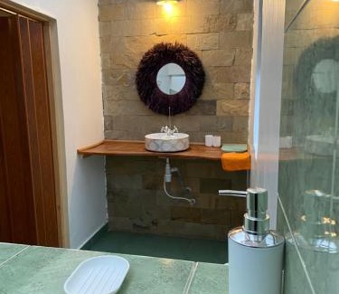 Narok Resort | Emirishoi Cottages and Garden Bistro