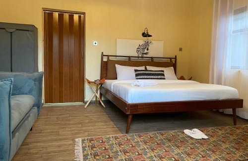 Narok Resort | Emirishoi Cottages and Garden Bistro