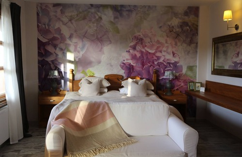 Seferihisar Bed & Breakfast | Emirsoy Harası
