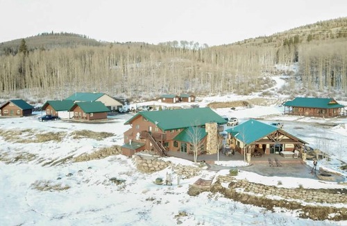 Paonia Cabin | EML 2 Muddy Creek