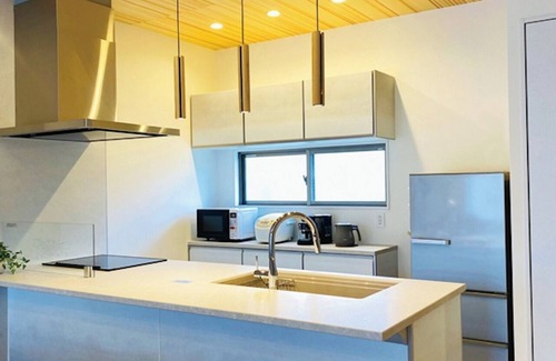 Motobu House | emma green/Kunigamigun Okinawa