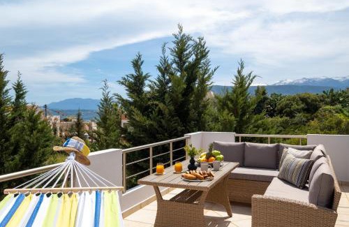 Pitharion Villa | Emma Hills Villa