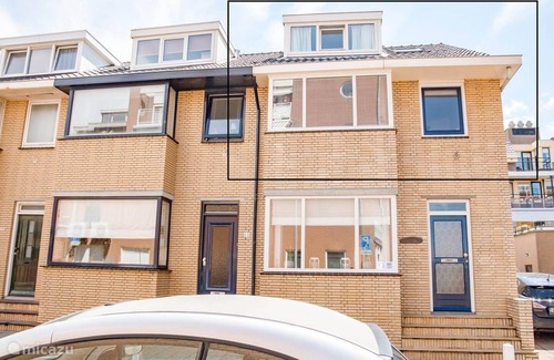 Municipality of Katwijk Apartment | Emma's Beachhouse on a 1 minute walk distance from the beach and centre !