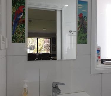 Wooragee House | Emmasprings Retreat