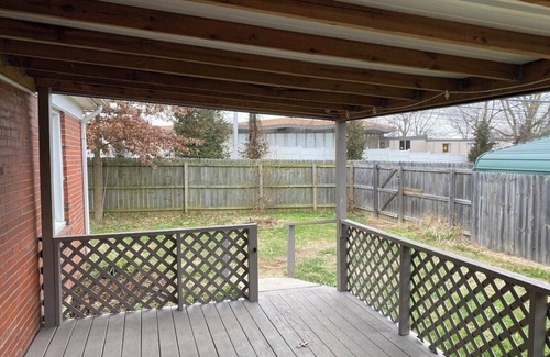 Lexington Apartment | 'Emmett' Just off I-75! 2 full bedrooms!