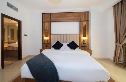 Deira Apartment | Emora 1 BR Apartment