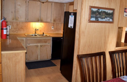 Robbinsville Cabin | Emory Lodge located on West Buffalo Creek