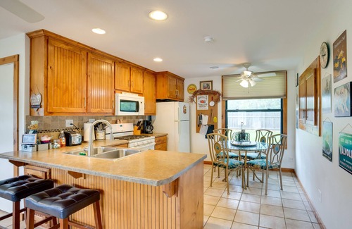 Emory House | Emory Vacation Rental w/Lake Fork Boat Access!