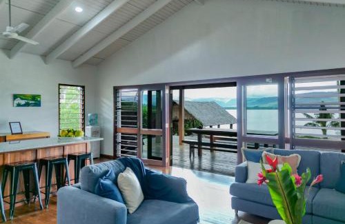 Moso Island House | Emotu Bay Lodge