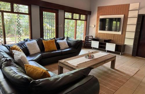 Malelane Apartment | Emoyeni Malelane Lodge