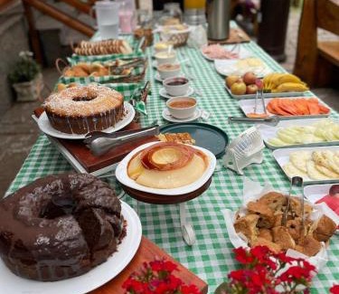 Campos do Jordao Hotel | Empório reserva da serra - Opções de chalés e Hidromassagem
