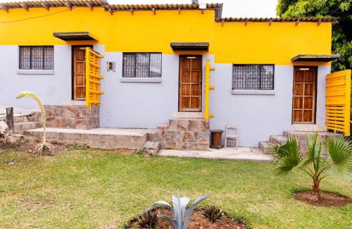 Matsulu House | Empfunweni Guesthouse
