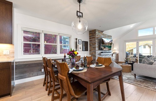 Aerie Cottage | Empire 4 Bedrooms PEA-1009 by KBM