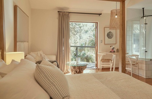 Quedjinup Hotel | Empire Spa Retreat