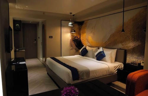 Amravati Hotel | EMPIRE STAY