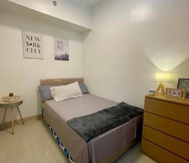 Muntinlupa Apartment | Empirestatecation at Leaf Residences