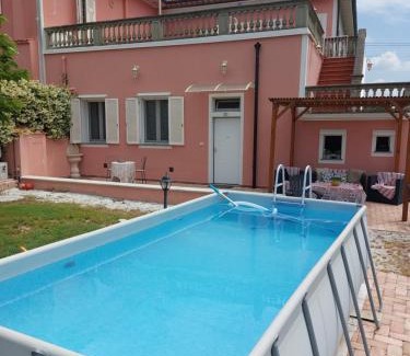 Empoli House | Empoli Campagna, Appartamento Indipendente con giardino 500 mq e piscina privati