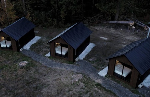 Brandon Cabin | Emrose Luxury Cabins 11
