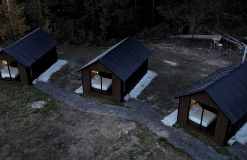 Brandon Cabin | Emrose Luxury Cabins 14