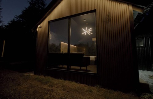 Brandon Cabin | Emrose Luxury Cabins 4