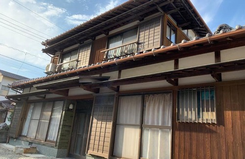 Susami House | エム・フラットすさみ（最大１４名可）ビーチまで徒歩1分！