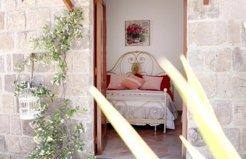 Santa Maria la Carita Apartment | Emy's Country House