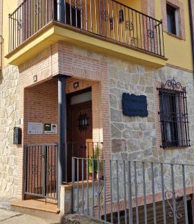 Torija Apartment | En K La Cristi