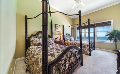 Silver Sands Beach Apartment | En Soleil #1522 West