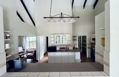 Pretoria House | Entire Cape-Dutch house on boutique horse farm. Pet-friendly! Digital Nomads!