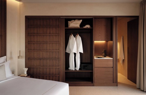 Megalochori Hotel | Enarma Suites & Spa Wellness Retreat