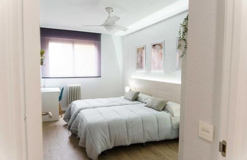 Santa Marta de Tormes Apartment | Encantador piso a 7 min de Salamanca by beBalmy