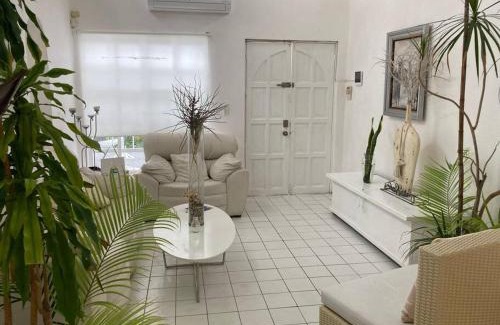 Manzanillo House | Encantadora Casa Zona Dorada Brisas Beach 10% DESC