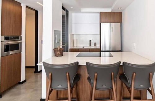 San Juan Apartment | ENCANTO CONDADO - 1-bedroom apartment in San Juan with AC and Parking