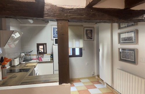 Old Town Apartment | ENCANTO CUENCA Art View