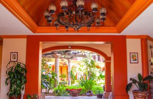 Mascota Hotel | Encanto de la Sierra Hotel