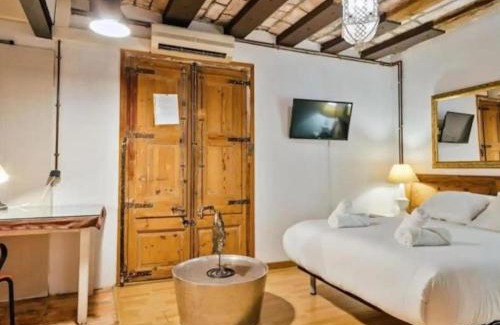 El Raval Apartment | Encanto en Las Ramblas, Espacio perfecto para 9