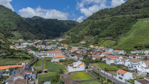 Faial Da Terra House | Encanto Village House