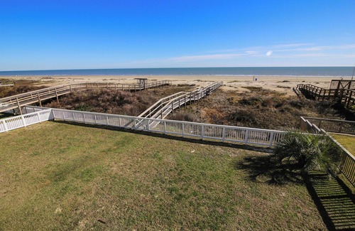 Stavanger Beach Condo | Enchanted Beachfront