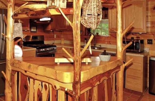 Newport Cabin | Enchanted Cottage near Cosby, Gatlinburg, and Newport.