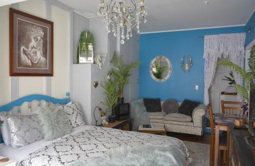 Picton House | Enchanted Escape