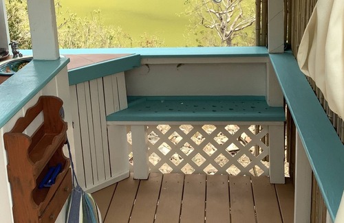 Estate Concordia B Cottage | Enchanted hideaway for 2. Walk to beaches