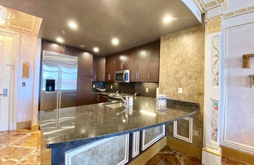 McLean Condo | Enchanting 1 Bedroom 1 Bathroom Apt | Spa Shower | Free Secure Parking | Tysons