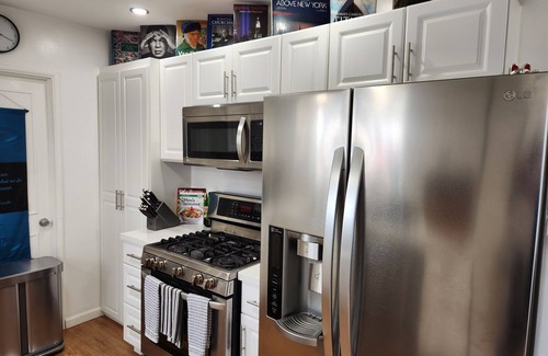 Del Rey House | Enchanting 2-bedroom house with AC in Los Angeles