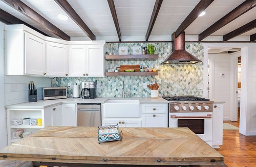 Rice Cottage | Enchanting 2 Bedroom Cottage, The Fox Den, 258 Acres, Farmville, VA