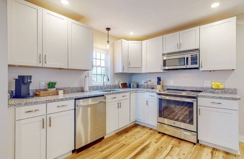 Gorham House | Enchanting 3BR Farmhouse Retreat Nature Getaway