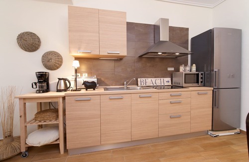 Karavomylos Apartment | Enchanting Aelia (3 bedrooms, 76m2, sleeps 5 persons)