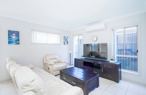 Werrington House | Enchanting building with WiFi in Werrington - 4 bedrooms available